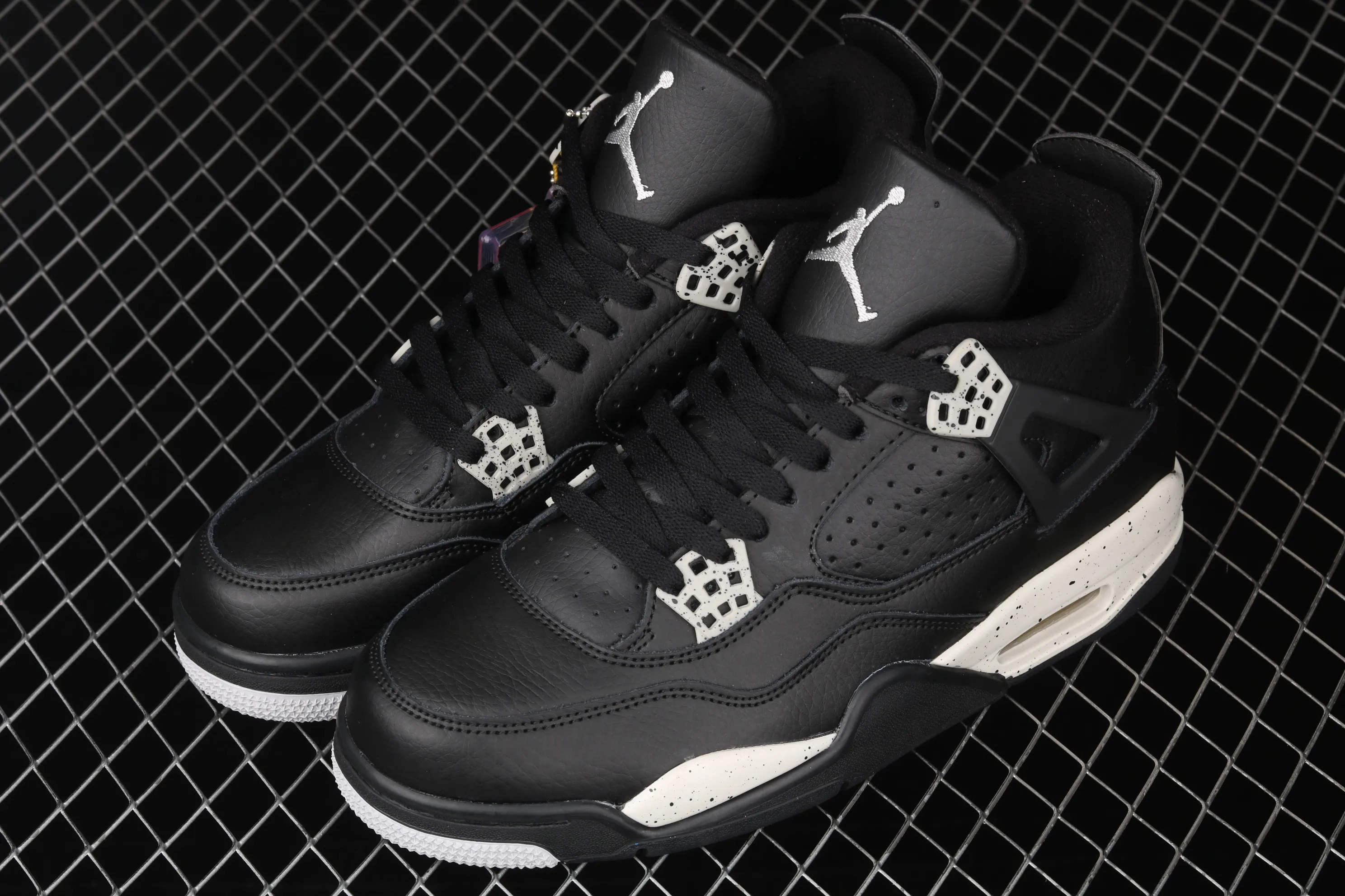 All categories Air Jordan Jordan series basketball shoes Air Jordan 4 G version Air Jordan 4 Retro LS AJ4 Joe 4 splash black and white basketball shoes 314254-003